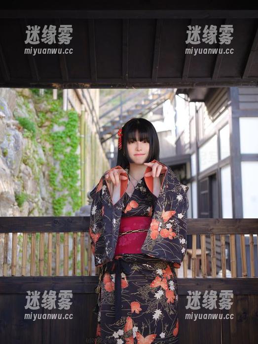 小心你被Jang Joo(장주)的比基尼写真集迷住，里面的资源可不止于表面！